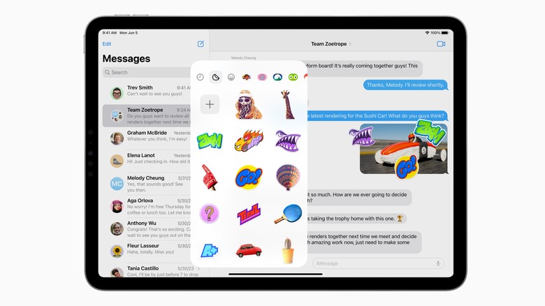  iPadOS 17 Messages with Live Stickers