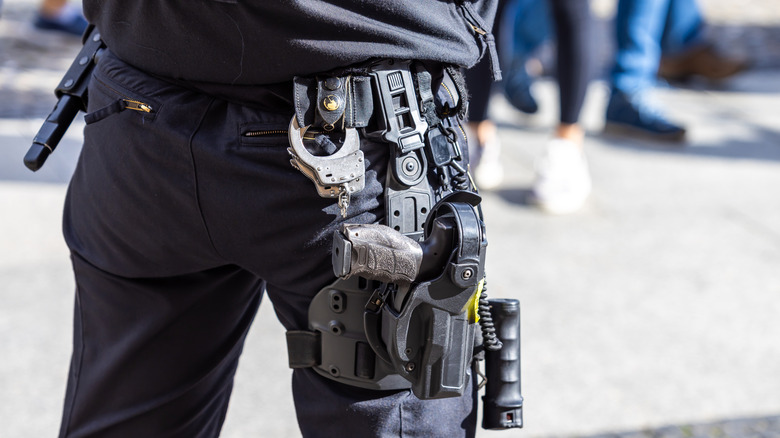 Police officer's equipment belt