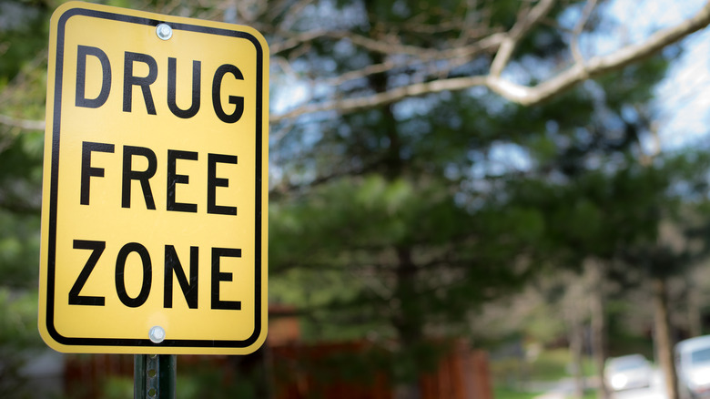 drug free zone sign