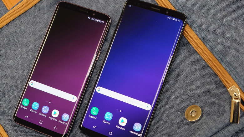 Samsung Galaxy S9 and S9 Plus smartphones