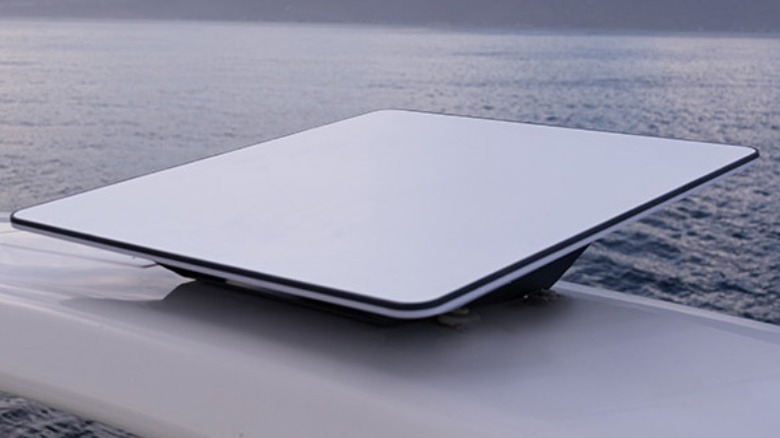 Flat High Performance dish on boat