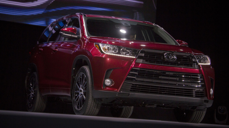 2016 Toyota Highlander