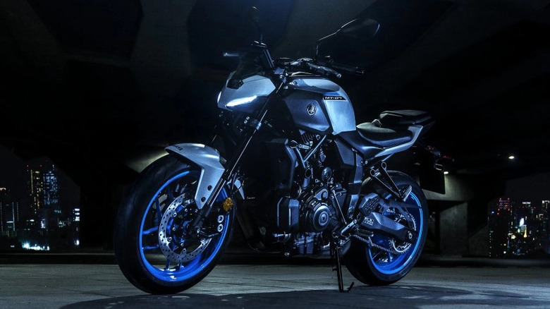 Gray 2025 Yamaha MT-07 parked at night