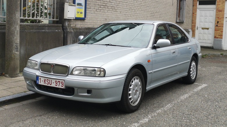 Rover 600 on the street