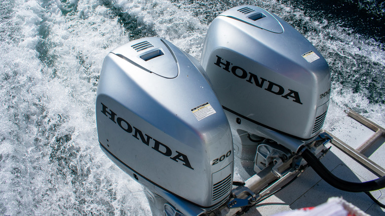 honda outboard motor engine boat