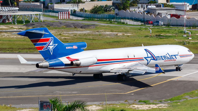 Boeing 727 on runway