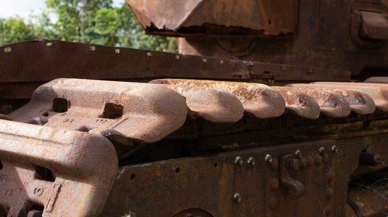 Churchill tank underside treads