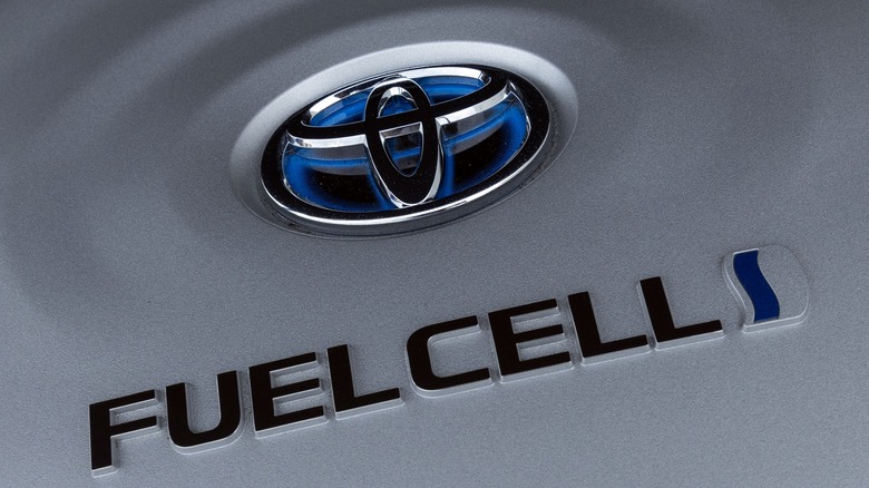 Toyota Fuel Cell Badge