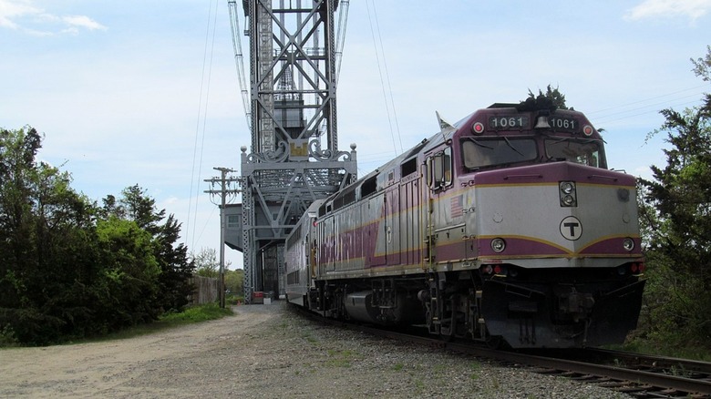 Trial service of the CapeFLYER running