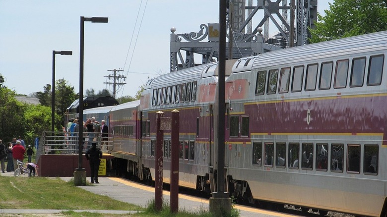 Cars of the CapeFLYER train trial