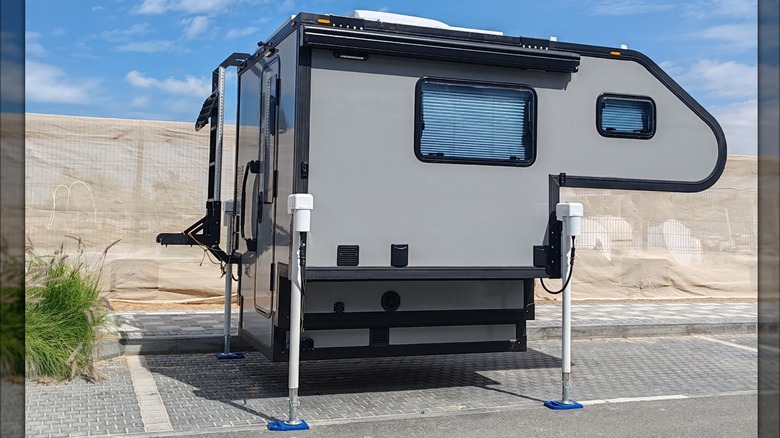 Stand alone truck camper