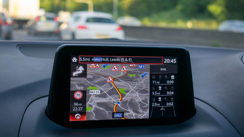 Car GPS unit navigating