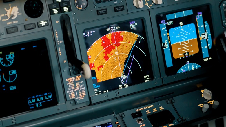 Flight radar system in ATC