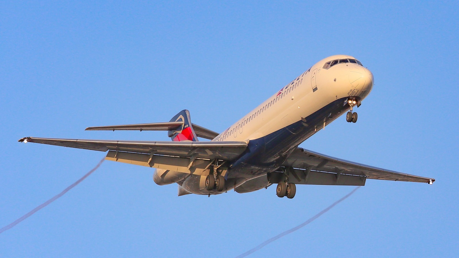 Everything You Need To Know About The Boeing 717 (And Its Connection To The DC-9)