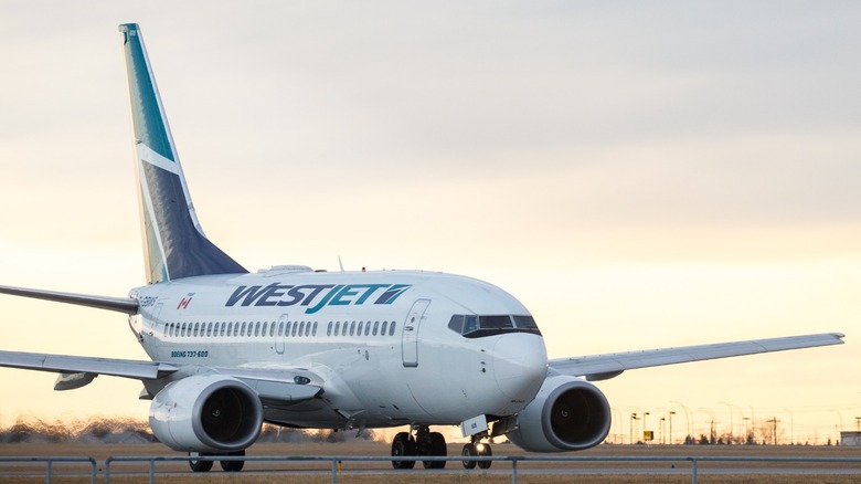 Westjet Boeing 737-600