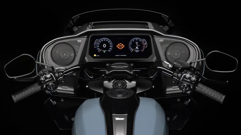 2024 Road Glide infotainment