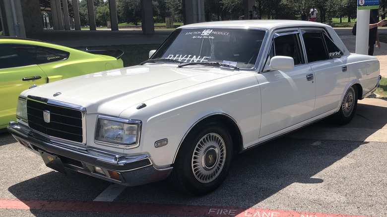 Toyota Century VG40 in parking lot