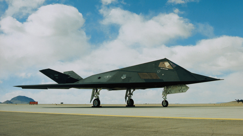 F-117 Nighthawk