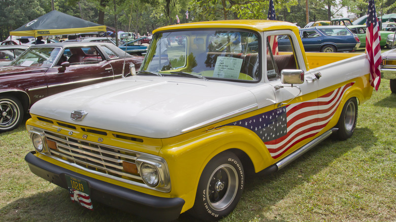 1961 Unibody Ford truck