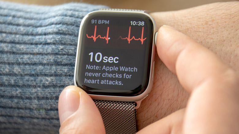 Apple Watch heart activity stats