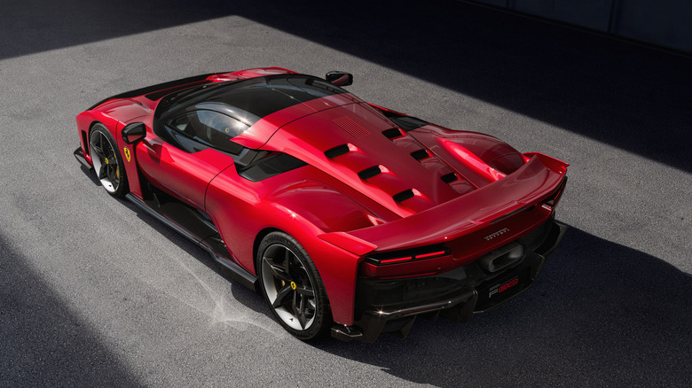 Top view of the Ferrari F80