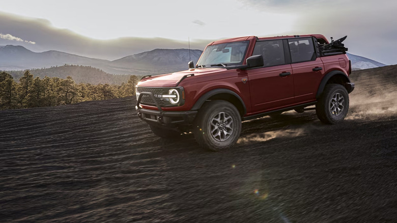 red ford bronco badlands