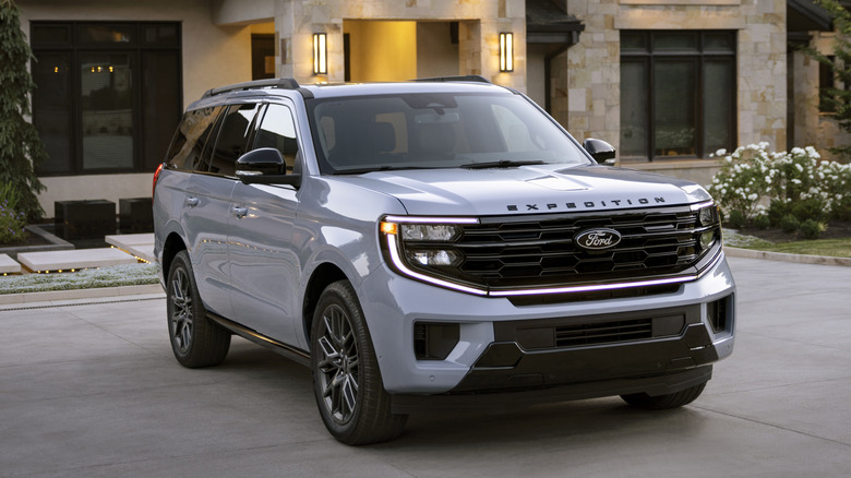 2025 Ford Expedition parked in front of a house