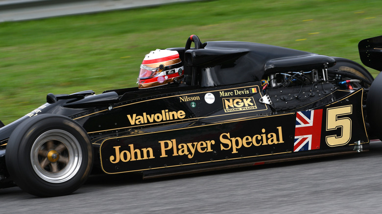 Lotus 78 on racetrack