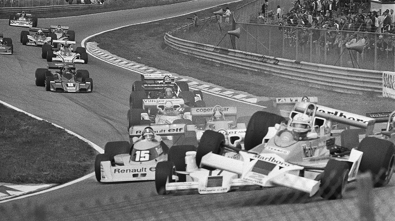 Formula 1 Crash 1977 Dutch GP