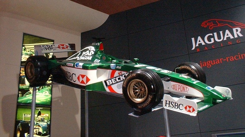 Ford Jaguar R3 F1 car