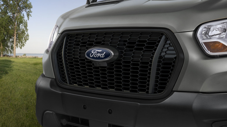 Ford Transit front grille