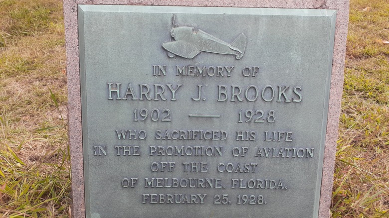 Harry Brooks memorial headstone