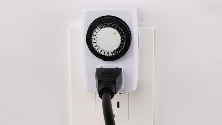 BN-LINK plug with timer on a wall