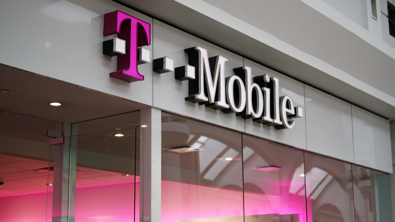 T-Mobile storefront