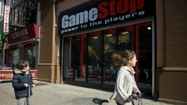 GameStop storefront in 2010