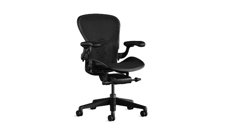 Herman Miller Aeron Gaming Edition in Onyx black