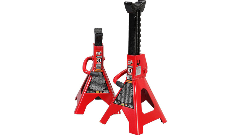 A pair of red jack stands