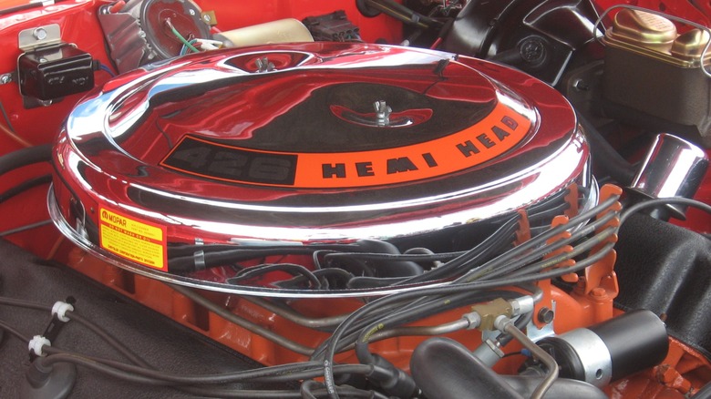 Chrysler 426 HEMI