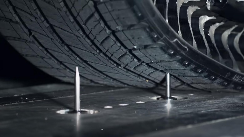 Michelin UPTIS airless tire