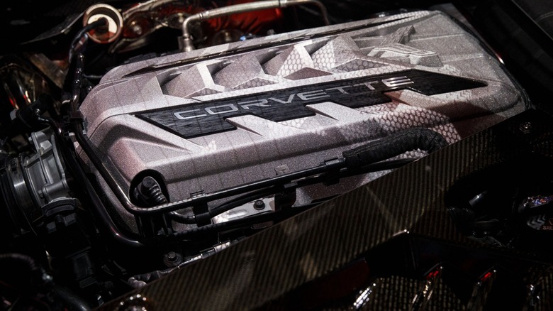 C8 Corvette LT2 engine