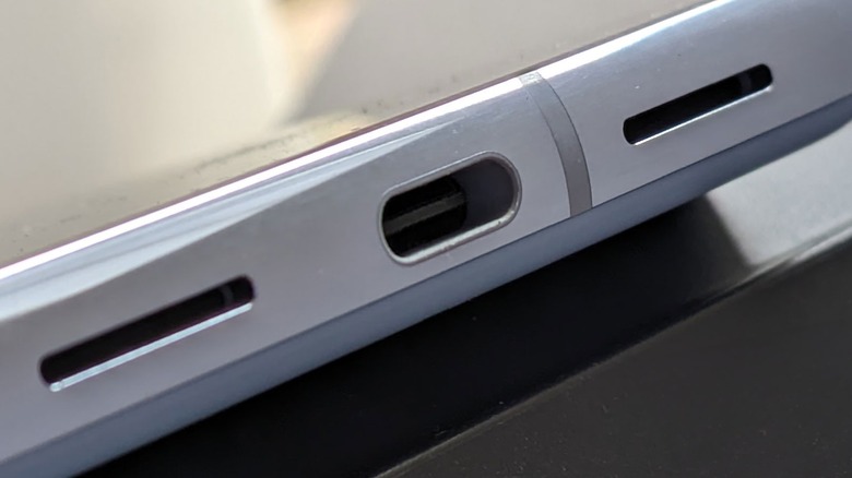 USB-C port