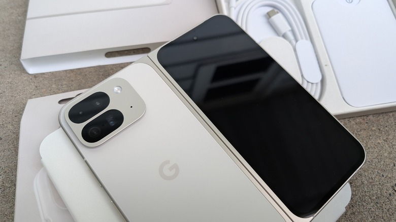 Google Pixel 9 Pro Fold in box