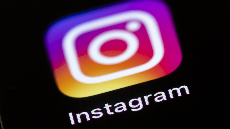 Instagram logo app