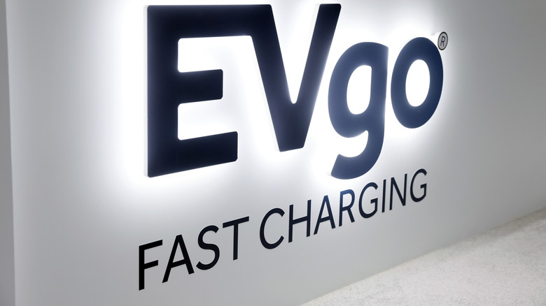 EVgo fast charging logo