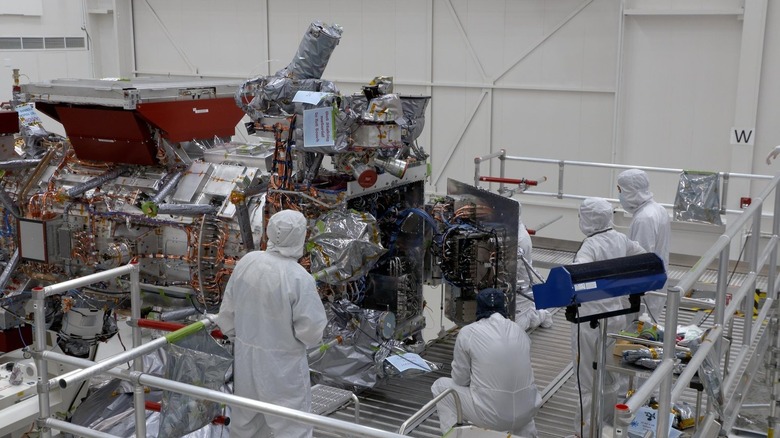 Closing of the Europa Clipper Vault 