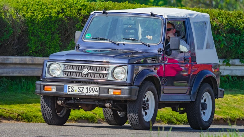 Suzuki Samurai