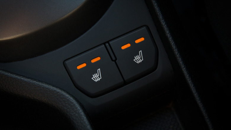 Heated seats buttons