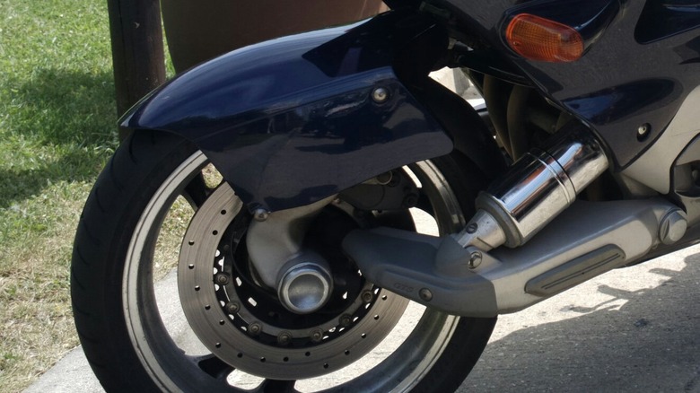 Yamaha GTS1000 RADD front suspension