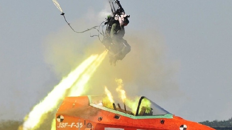 F-35 ejection seat test from the ground