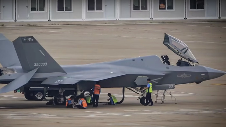 Shenyang J-35 stealth fighter prototype